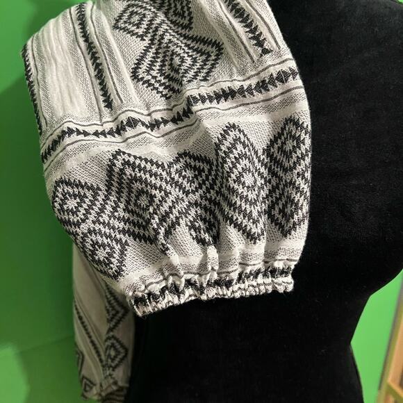 Velvet by Graham & Spencer Louise Jacquard Top - 100% Cotton Black Boho Classic - Picture 10 of 16